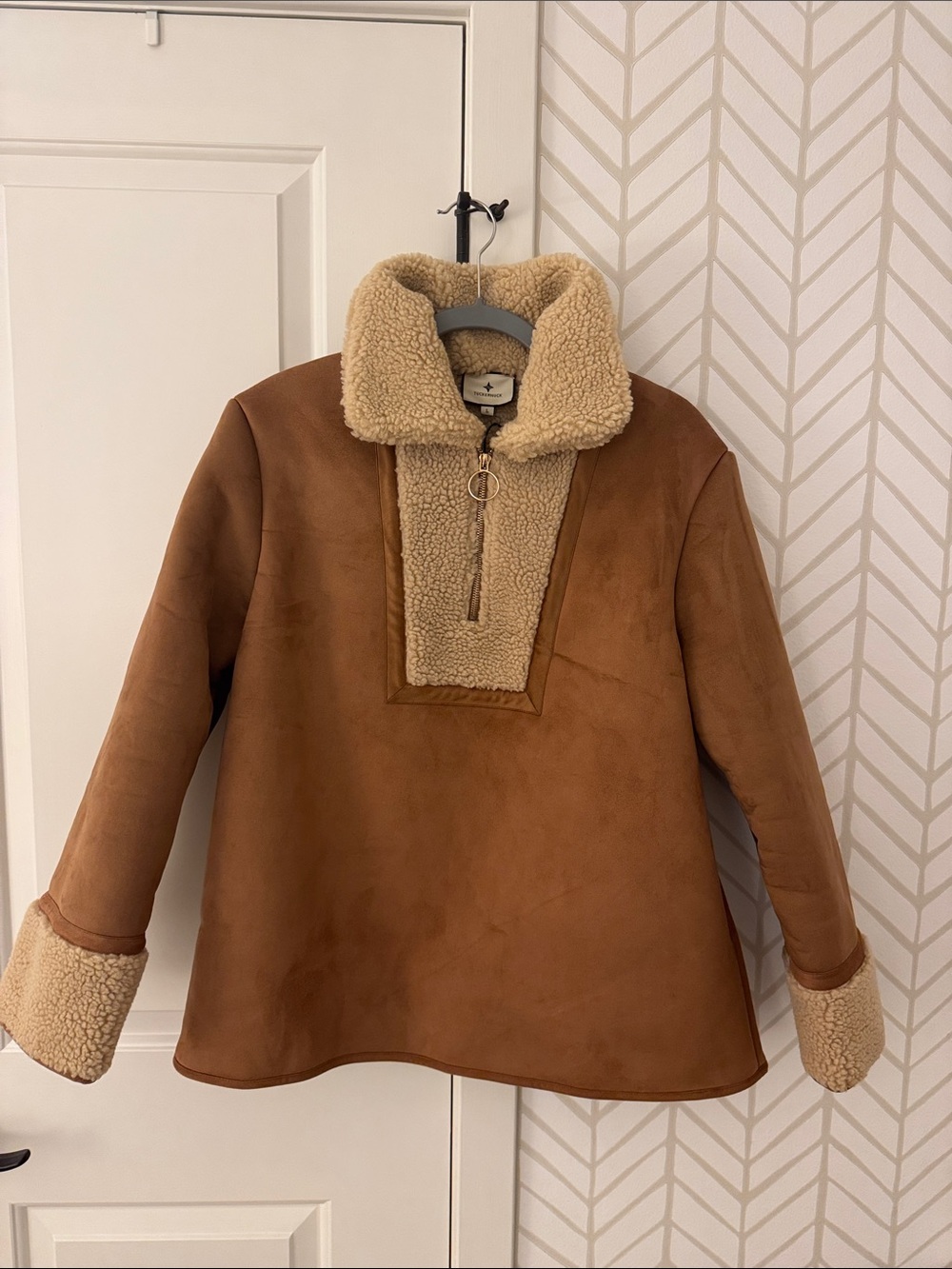Tuckernuck Tan and Cream Sherpa-Trim Pullover Jacket